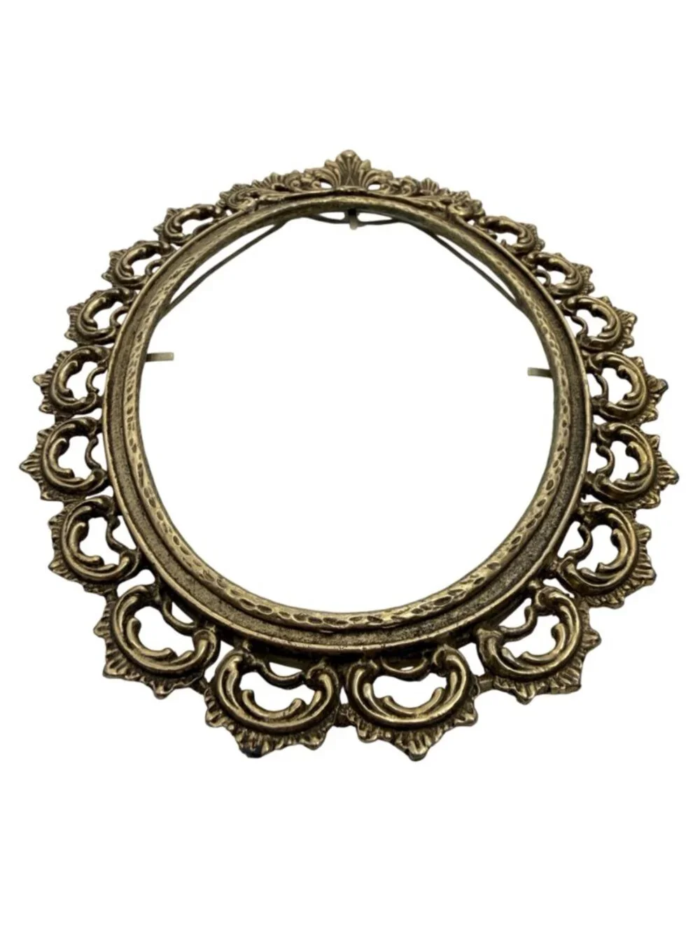 Ornate Art Nouveau Vintage Gold-Tone Oval Picture Frame With Filigree Design